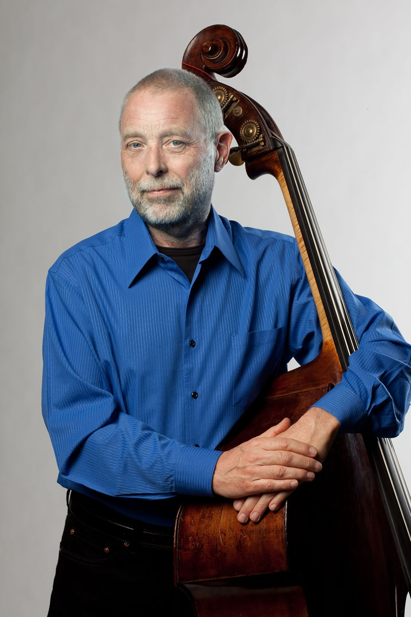 Dave Holland Quintet y Three in The Red Circle entran en escena