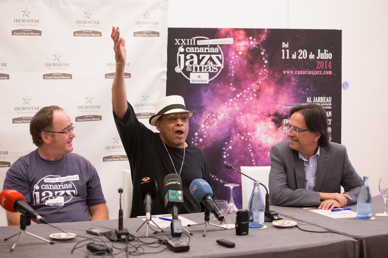 Al Jarreau afirma en un encuentro con los medios de comunicación que el jazz es un ‘sueño inclusivo’