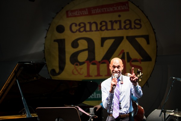 El concierto de Joshua Redman hoy, domingo, en el Teatro Cuyás, despide el 23 Festival de Jazz