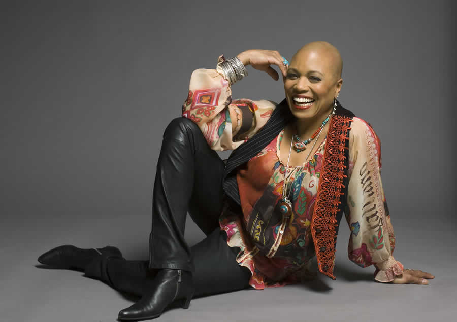 La ganadora de dos Grammys, Dee Dee Bridgewater, llega al Auditorio de Tenerife