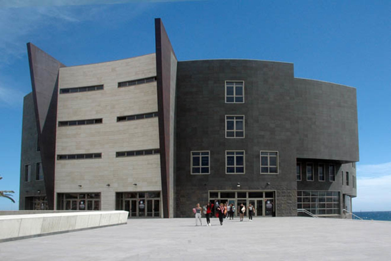 Palacio de Formación y Congresos de Fuerteventura