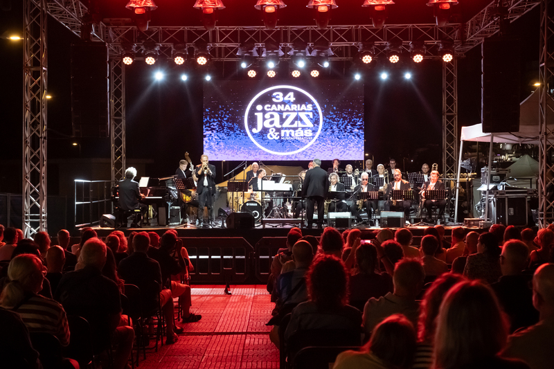 Plaza Salytien – Adeje