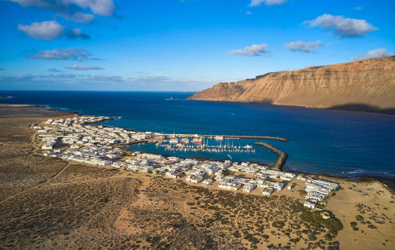 Caleta de Sebo, La Graciosa