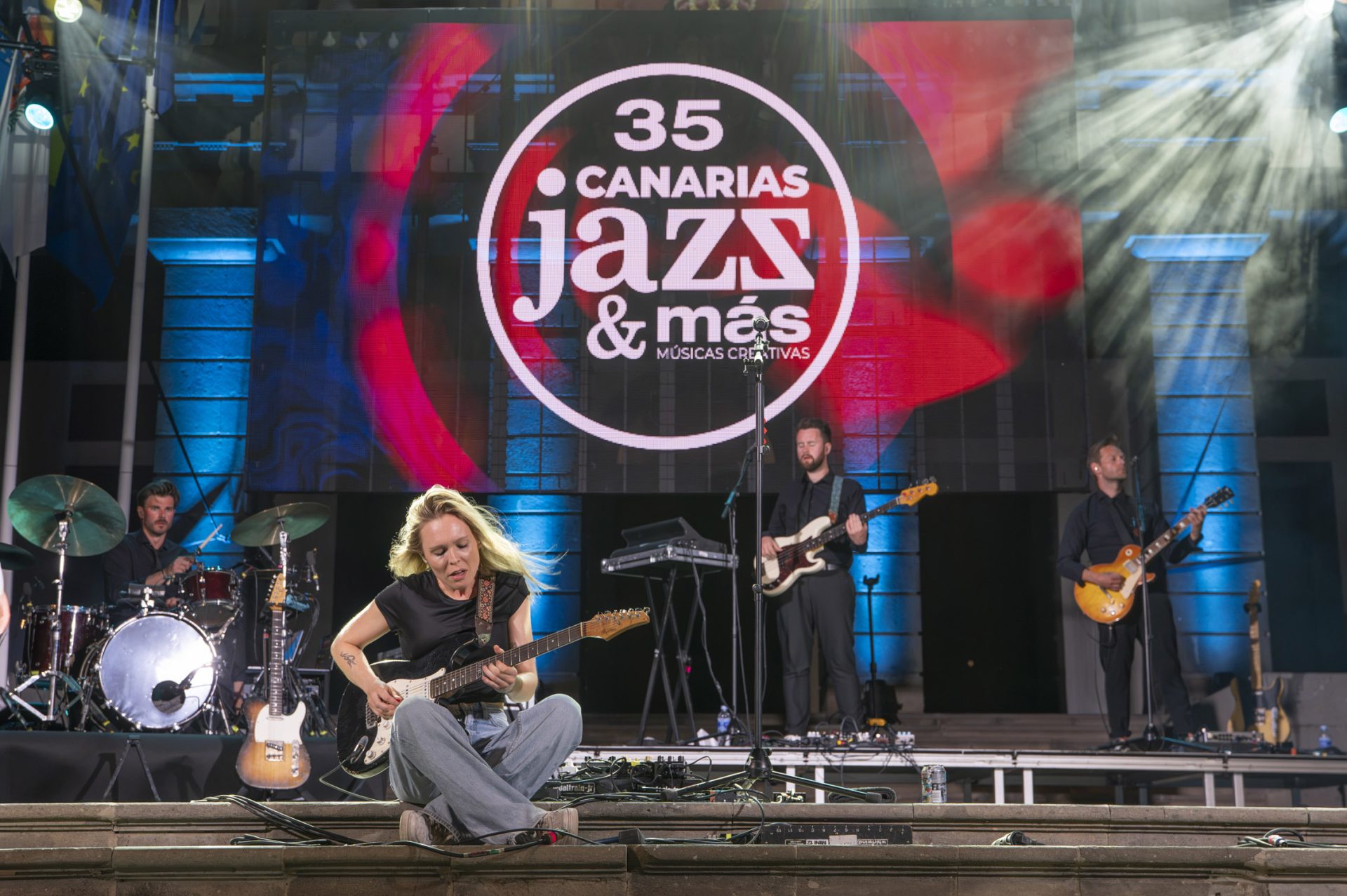 Santa Ana y Puerto de la Cruz echan el cierre a una edición marcada por los conciertos de Jacob Collier